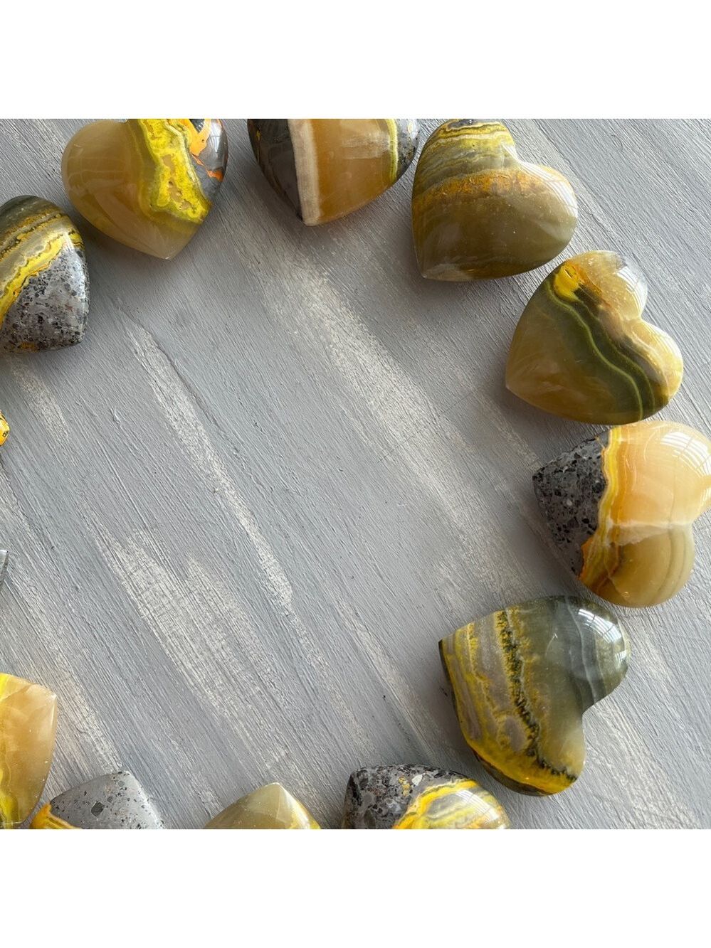 Bumblebee Jasper heart (1)